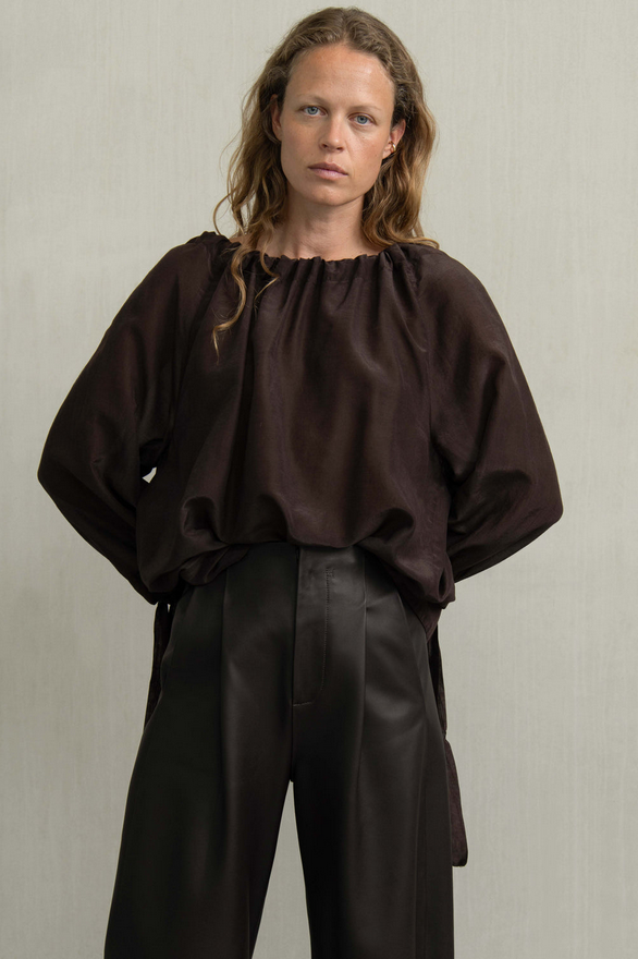 HUMANOID toppur Cherry Dark Brown